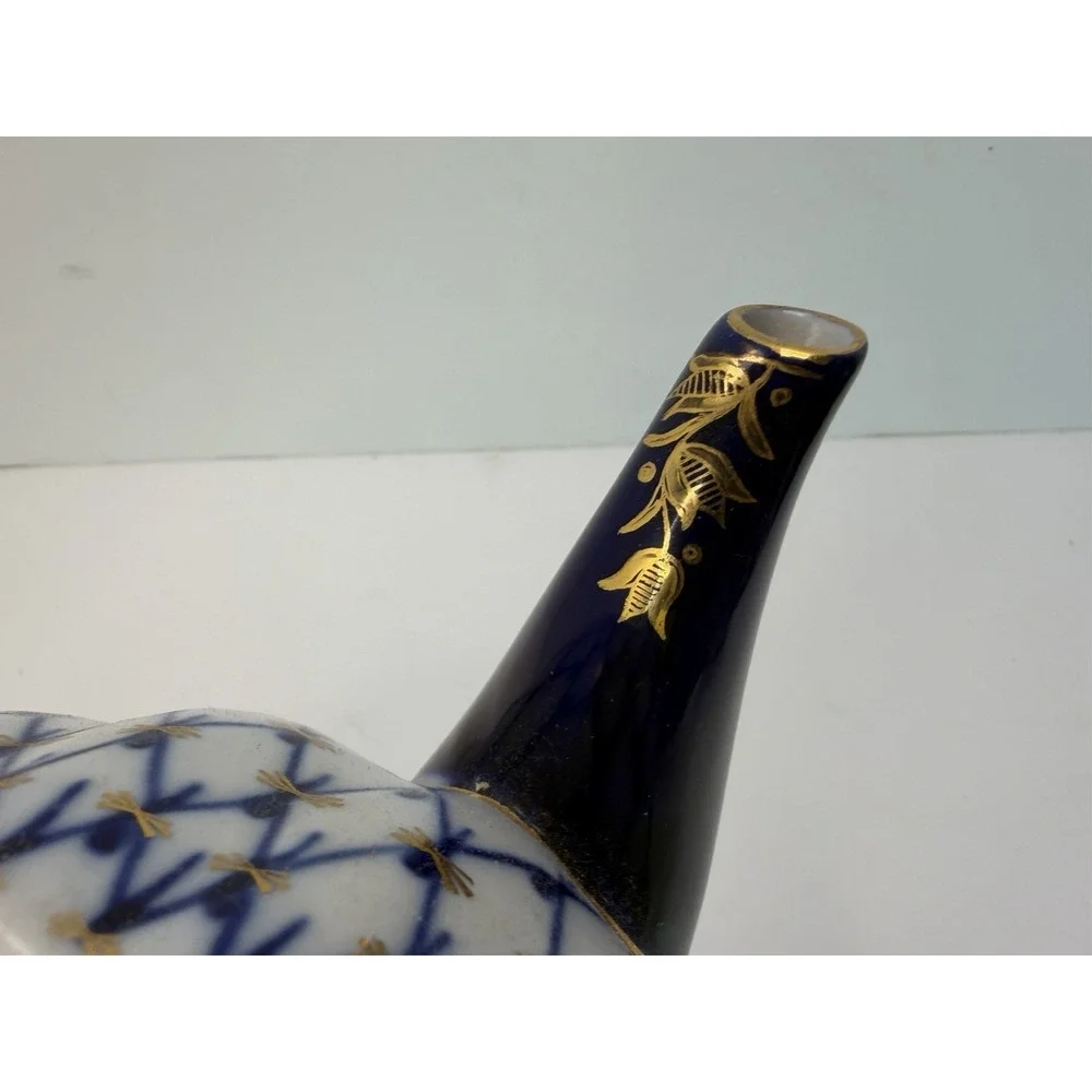 Lomonosov Porcelain Large Cobalt Blue Net Teapot Gold‎ 7 1/8